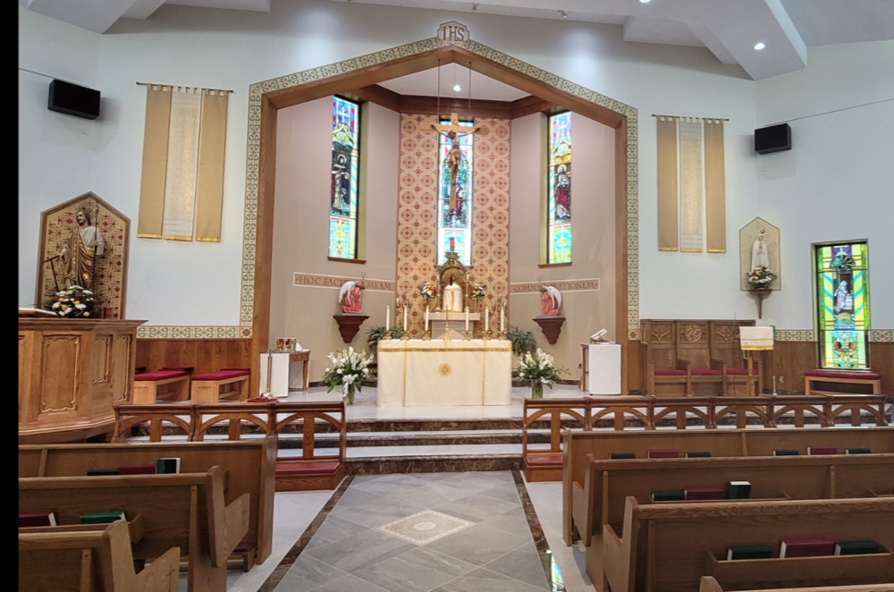 SJ Altar white
